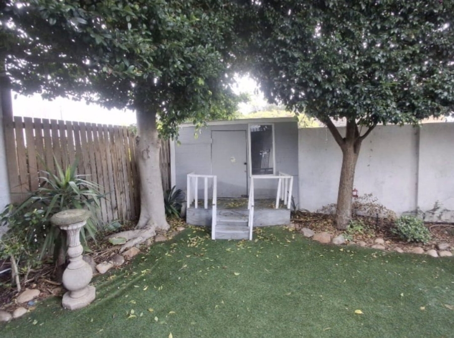 4 Bedroom Property for Sale in Pinelands Western Cape